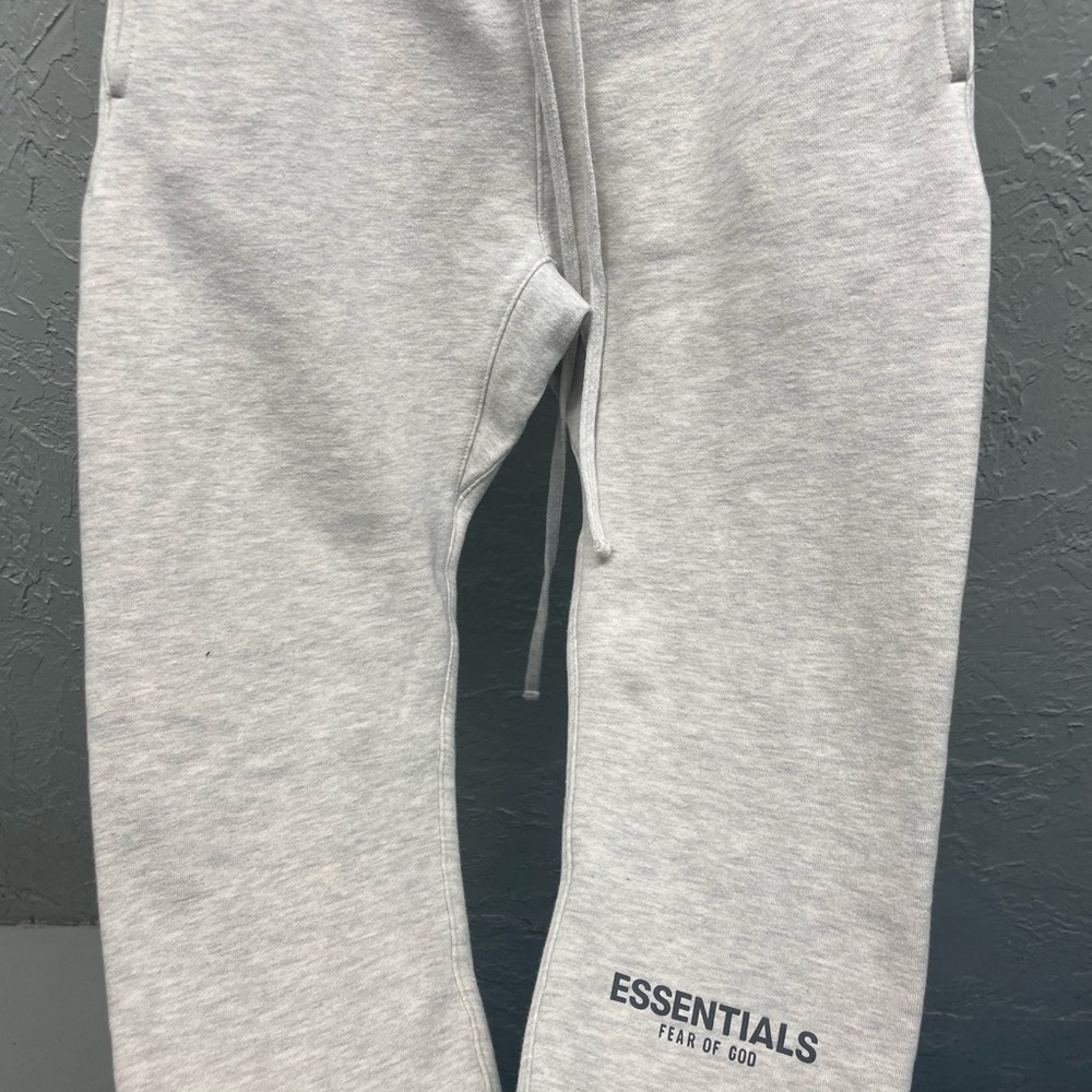 Men’s Essentials Sweatpants